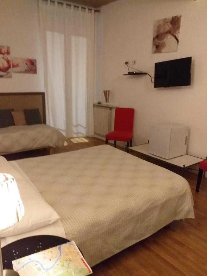 Royal 22 Roma Ngoại thất bức ảnh